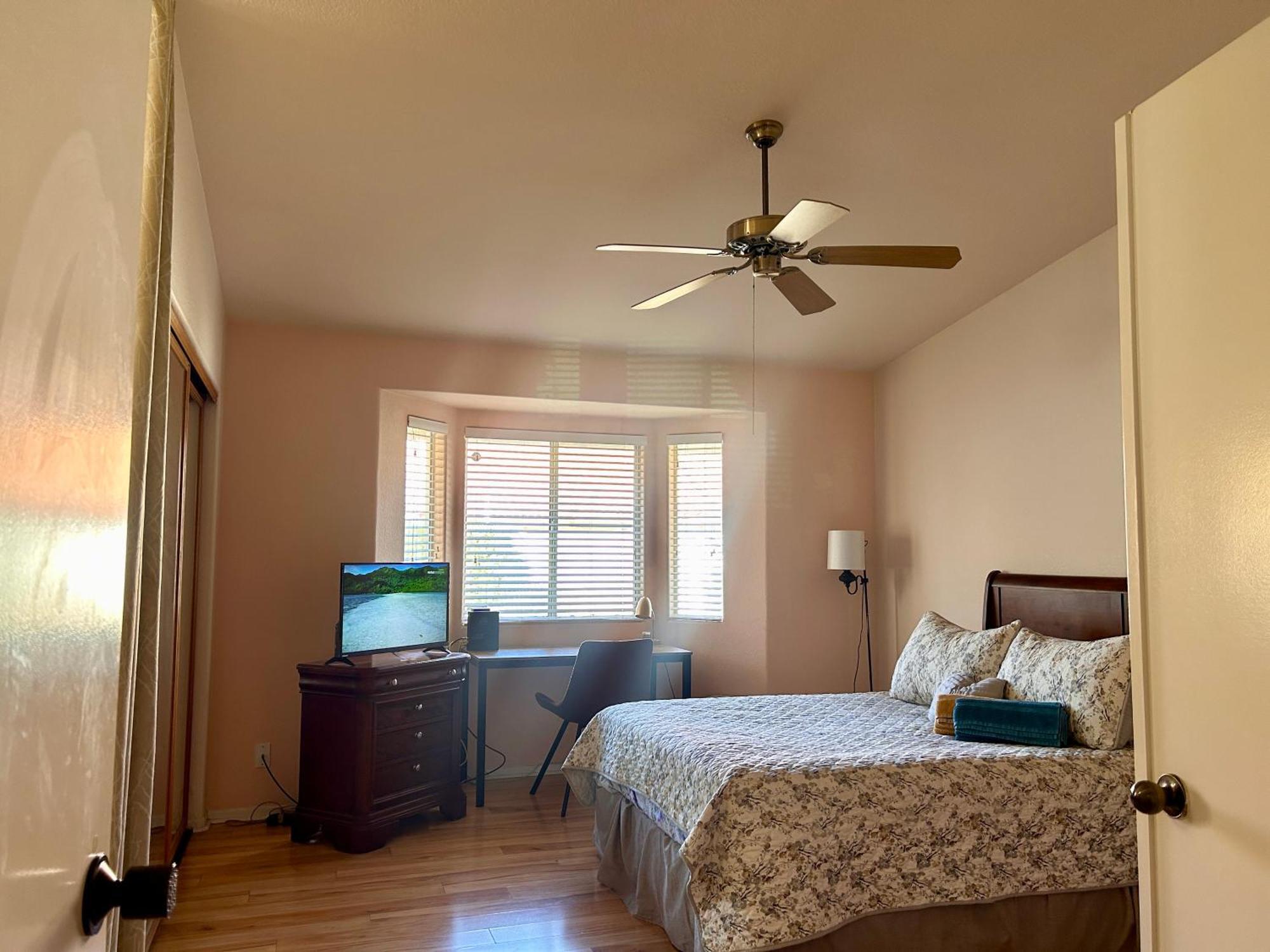 Golden Saddle Suite With Tv And Private Bathroom Hemet Buitenkant foto